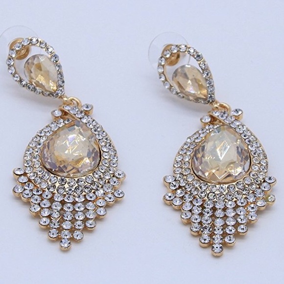 Teardrop Crystal Dangle Chandelier earring - Picture 1 of 4